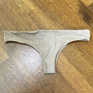 Taupe cheeky bikini bottom size s